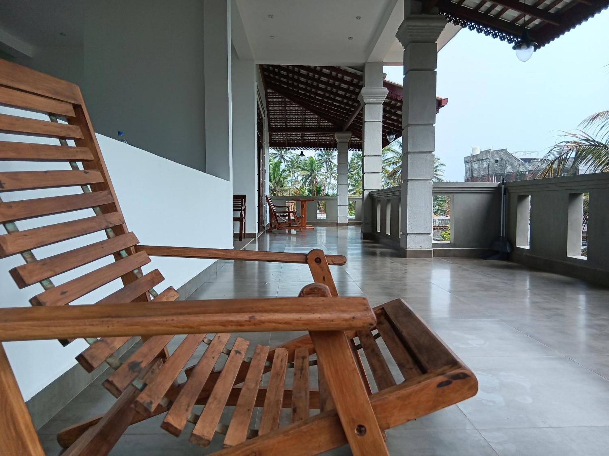 Plantation Surf Inn & Restaurant - Midigama Midigama East Quarto foto